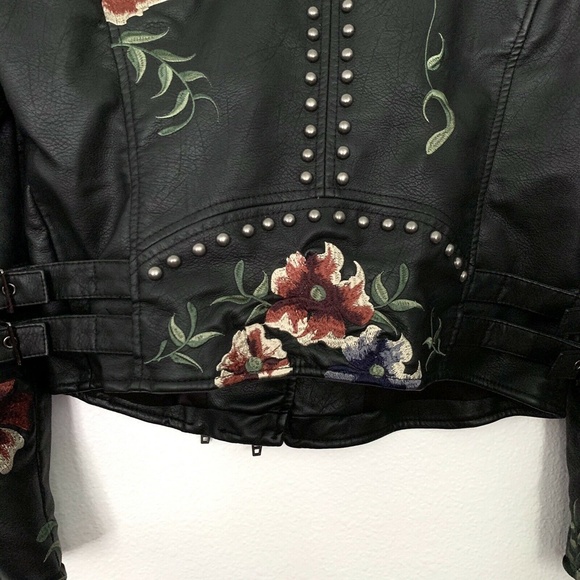 BLANKNYC Black Floral Faux Leather Moto Jacket - Picture 12 of 12